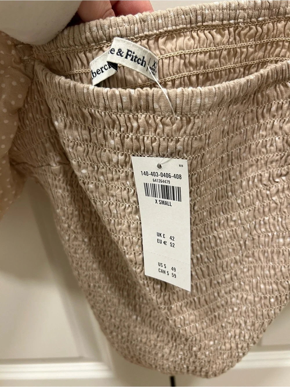 Abercrombie & Fitch Beige Smocked Puff-Sleeve Crop Top